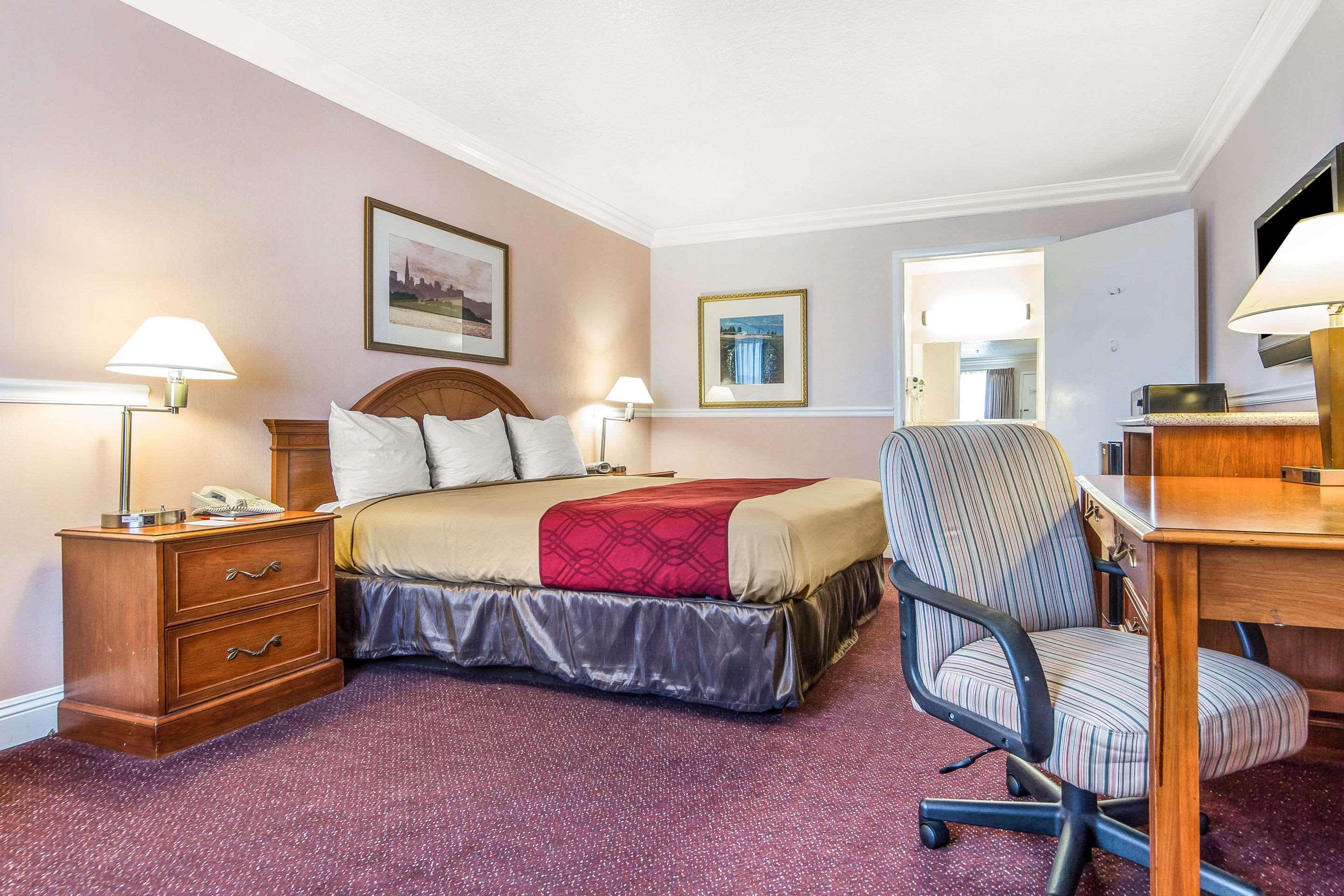 Econo Lodge Castro Valley I-580 Eksteriør billede