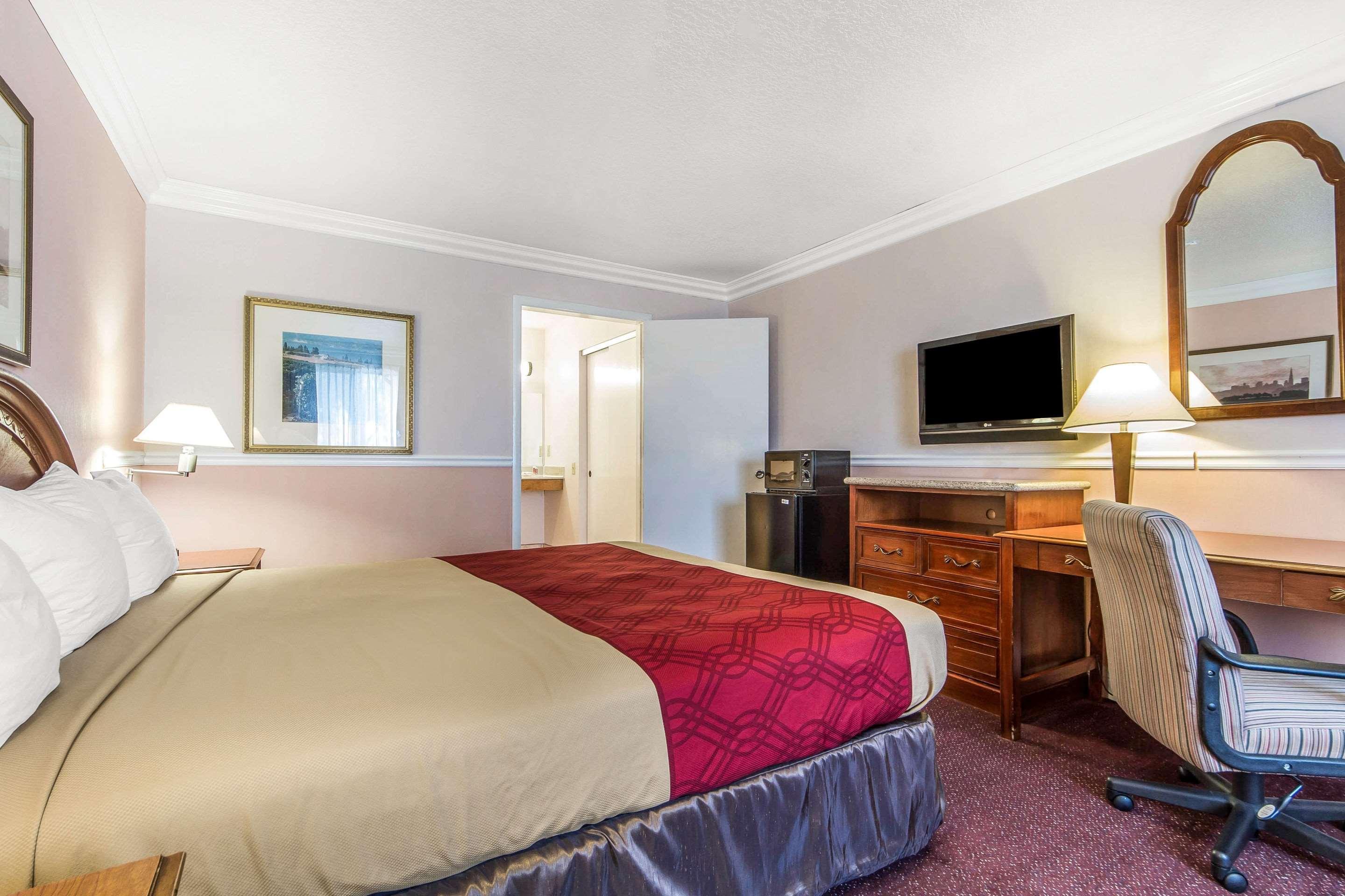 Econo Lodge Castro Valley I-580 Eksteriør billede